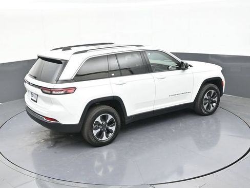 Used 2023 Jeep Grand Cherokee 4WD 4xe image 62