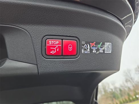 New 2026 Mercedes-Benz GLE 53 AMG 4MATIC Coupe image 32