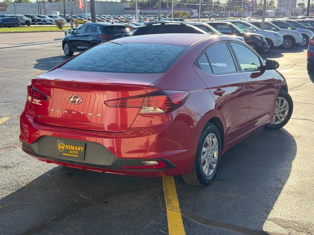 Used 2019 Hyundai Elantra SE FWD image 42