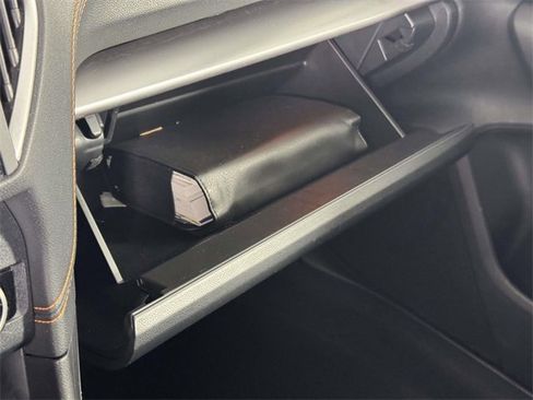 Used 2023 Subaru Crosstrek 2.5i Limited w/ Moonroof Package image 32