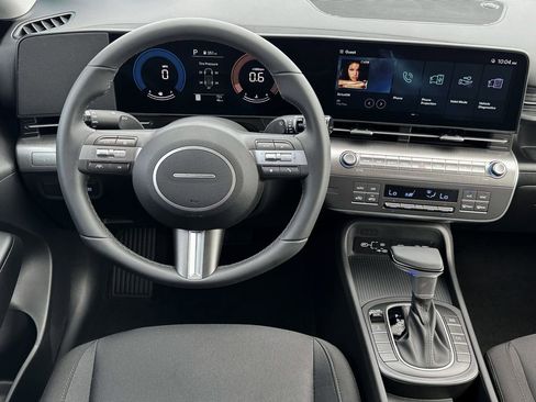 New 2025 Hyundai Kona SEL AWD/4WD image 17