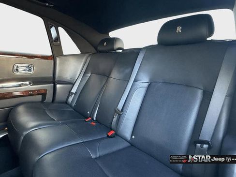 Used 2011 Rolls-Royce Ghost RWD image 16
