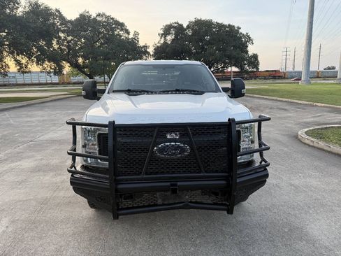 Used 2019 Ford F350 XL w/ Power Equipment Group AWD/4WD image 2