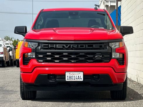Certified 2024 Chevrolet Silverado 1500 Custom RWD image 9