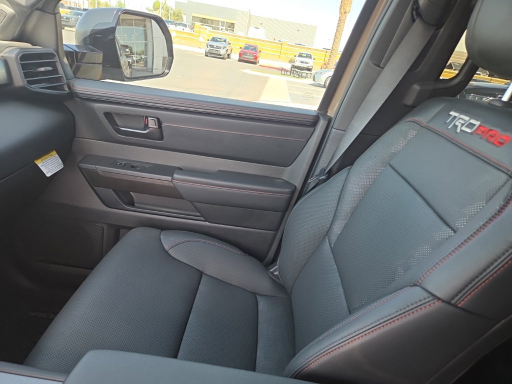 Used 2025 Toyota Sequoia TRD Pro AWD/4WD image 8