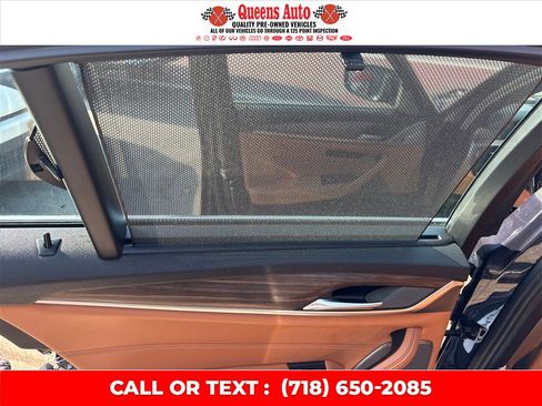 Used 2019 BMW 540i xDrive w/ Premium Package AWD/4WD image 24