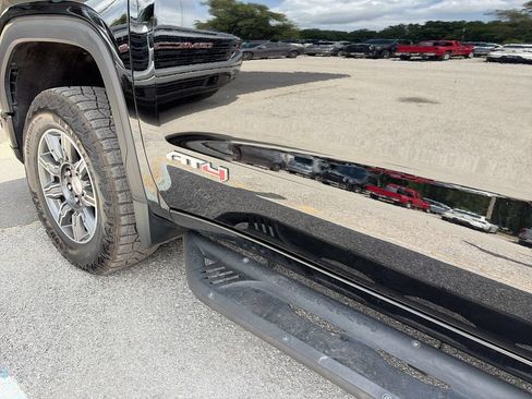 Certified 2024 GMC Sierra 1500 AT4 w/ Technology Package AWD/4WD image 41