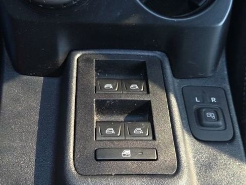 Used 2025 Ford Bronco Big Bend image 26