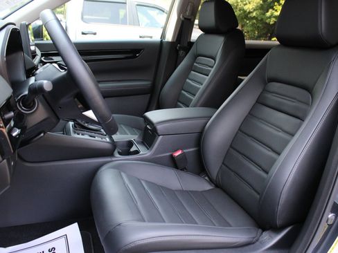 Used 2026 Honda CR-V EX-L image 16