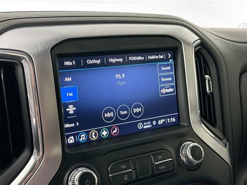 Used 2021 GMC Sierra 1500 Elevation w/ Preferred Package image 21