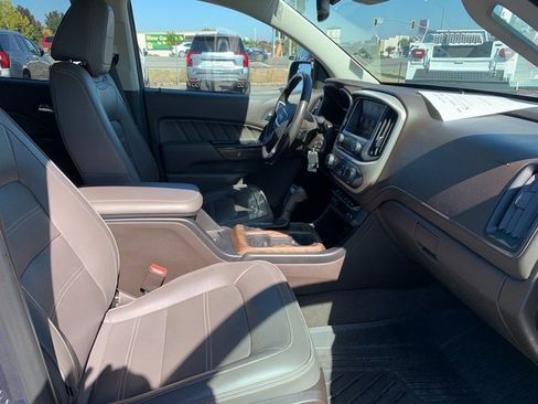 Used 2021 GMC Canyon Denali image 11