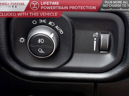 Used 2022 RAM 1500 Lone Star image 22