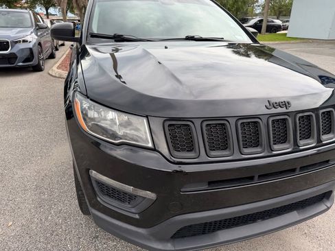 Used 2018 Jeep Compass Sport FWD image 14