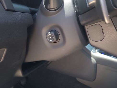 Used 2024 Lexus GX 550 AWD/4WD image 23
