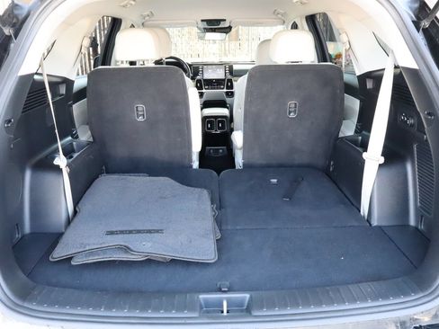 Used 2021 Kia Sorento S FWD image 38