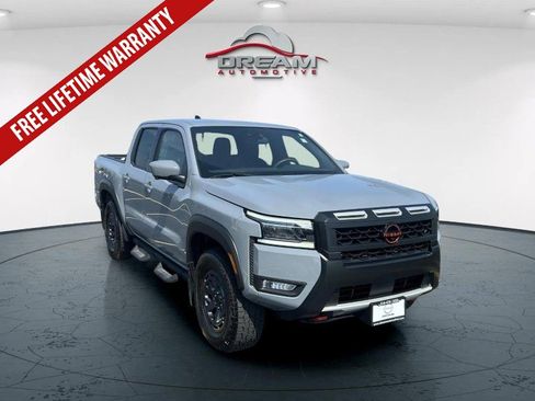 Used 2025 Nissan Frontier PRO-4X w/ Pro Convenience Package AWD/4WD image 1