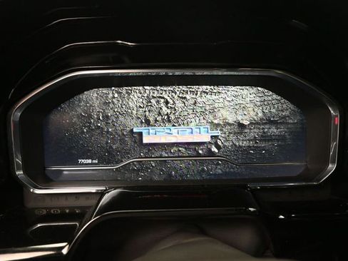 Used 2024 Chevrolet Silverado 1500 LT Trail Boss w/ Protection Package image 11