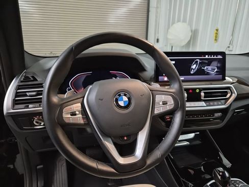 Used 2024 BMW X3 sDrive30i w/ Premium Package w/ZPA image 15
