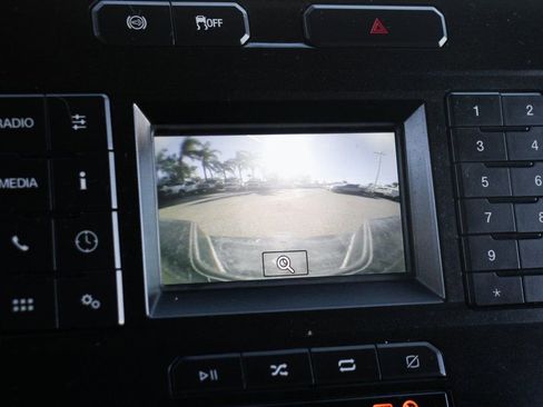 Used 2022 Ford F250 XL AWD/4WD image 29