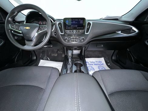 Used 2023 Chevrolet Malibu LT FWD image 18