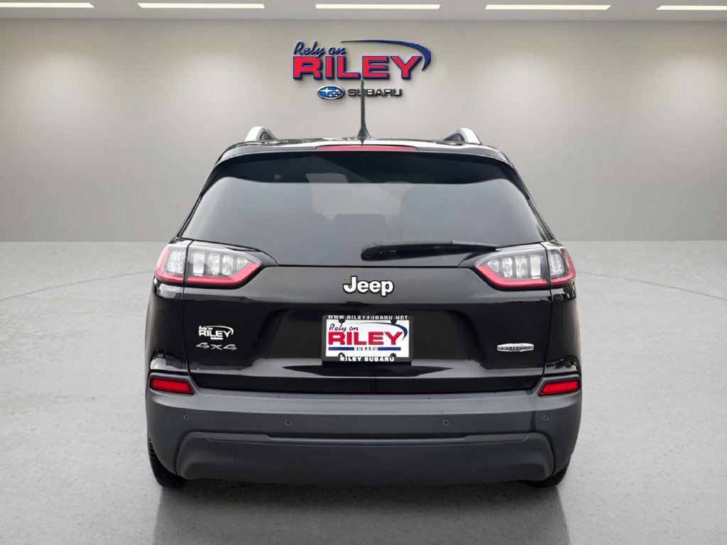 Used 2019 Jeep Cherokee Latitude Plus w/ Comfort/Convenience Group AWD/4WD image 5