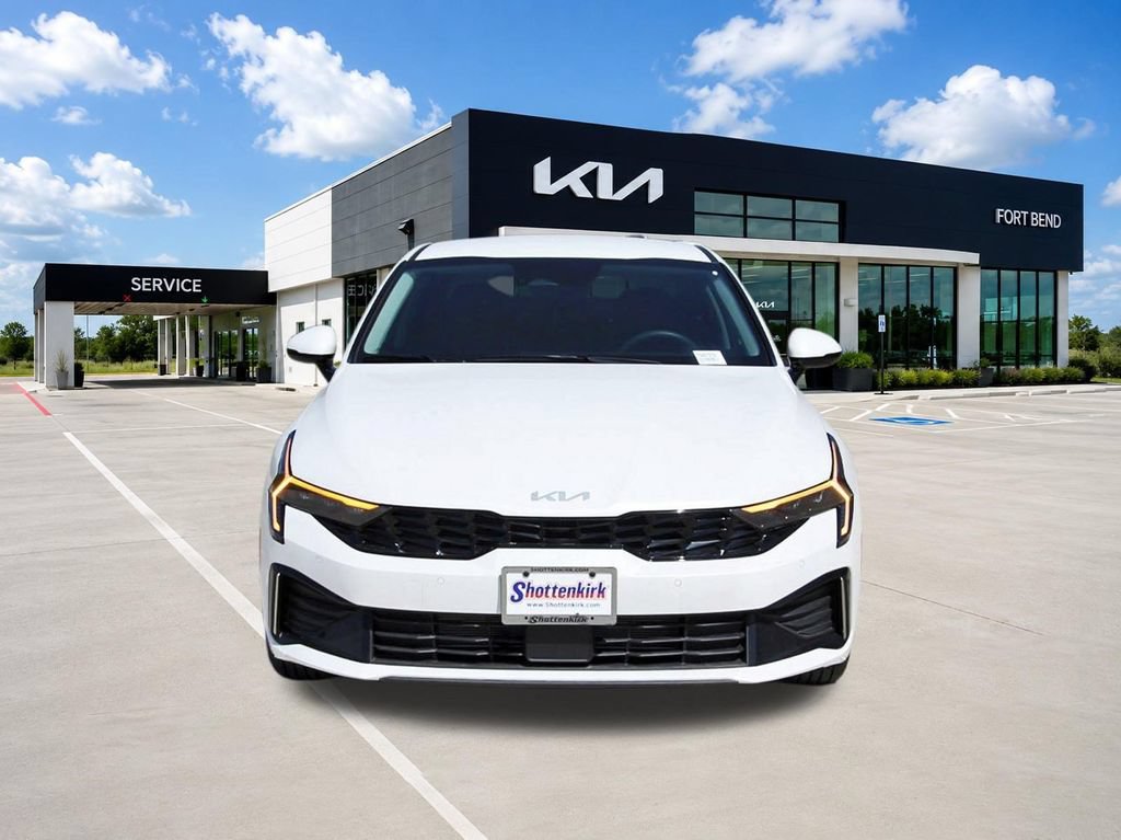 New 2026 Kia K5 LXS FWD image 2