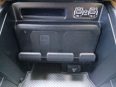 Used 2023 RAM 2500 Limited AWD/4WD image 6