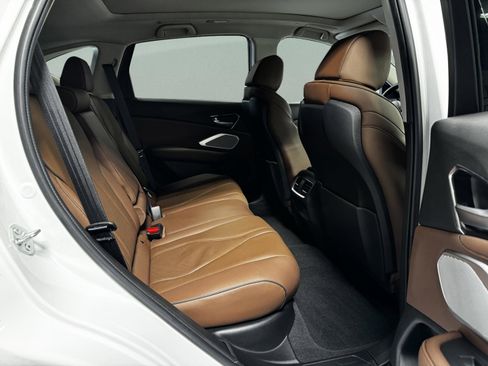 Used 2024 Acura RDX SH-AWD w/ Advance Package image 28