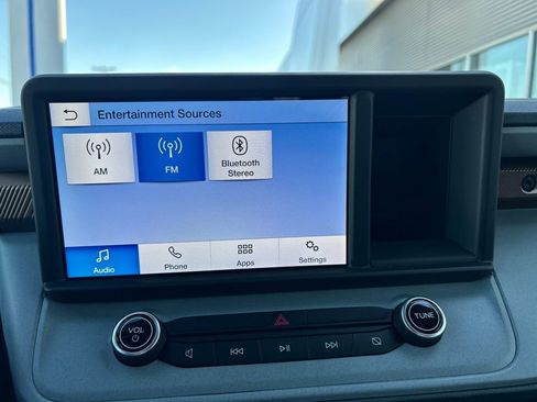 Used 2022 Ford Maverick Lariat image 34