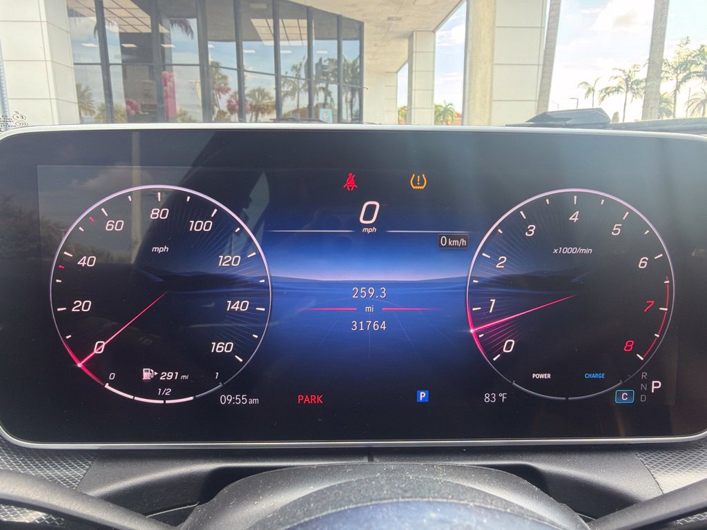 Used 2025 Mercedes-Benz C 300 Sedan image 12