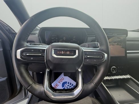 Used 2025 GMC Terrain Elevation AWD/4WD image 20