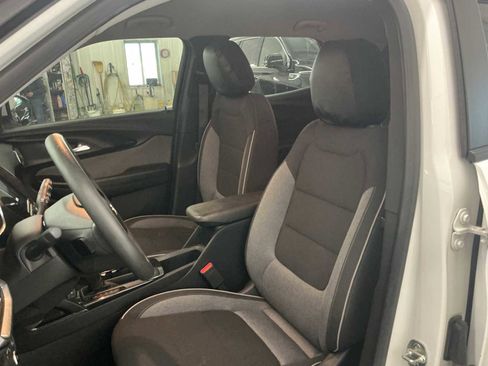 Used 2023 Chevrolet TrailBlazer LT w/ Convenience Package image 22