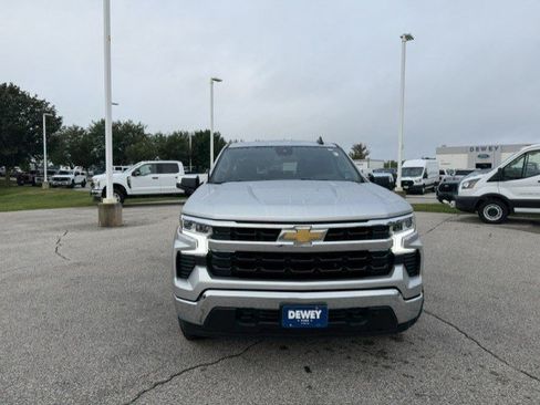 Used 2022 Chevrolet Silverado 1500 LT w/ Diesel Off-Road Package AWD/4WD image 2