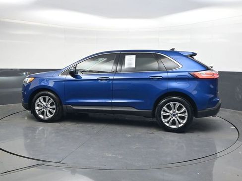 Used 2022 Ford Edge Titanium w/ Equipment Group 301A image 7