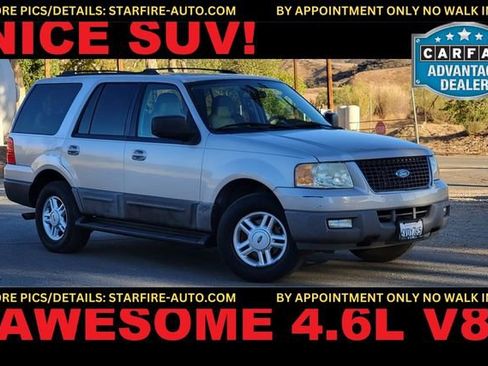 Used 2004 Ford Expedition XLT image 1