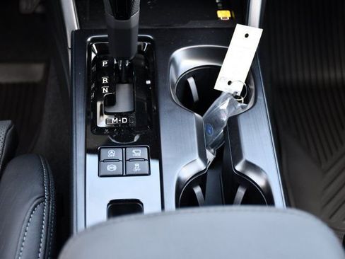 New 2026 Subaru Outback Touring XT AWD/4WD image 26