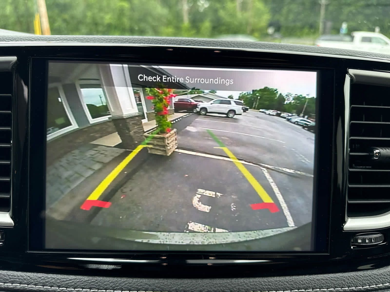 New 2027 Chrysler Pacifica Select AWD/4WD image 24