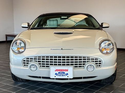 Used 2005 Ford Thunderbird 50th Anniversary RWD image 7