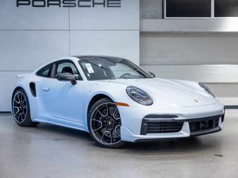 Certified 2025 Porsche 911 Turbo S image 10