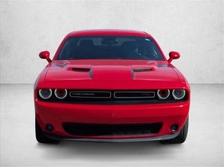 Used 2016 Dodge Challenger R/T video 2