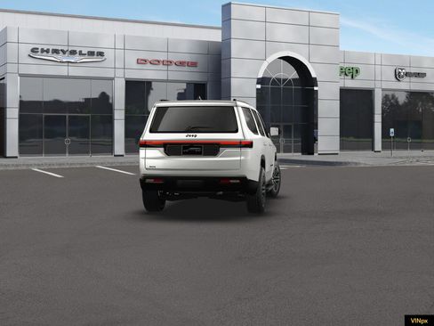 New 2026 Jeep Grand Wagoneer 4WD image 13