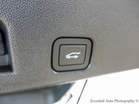 New 2025 GMC Acadia AT4 w/ Super Cruise Package image 20