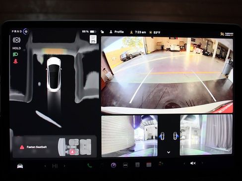 Used 2023 Tesla Model 3 Standard Range image 18