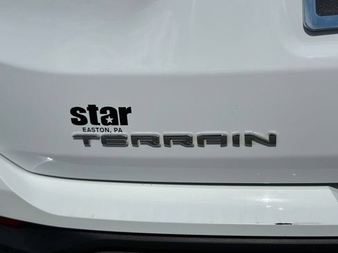 Used 2023 GMC Terrain SLE AWD/4WD image 40