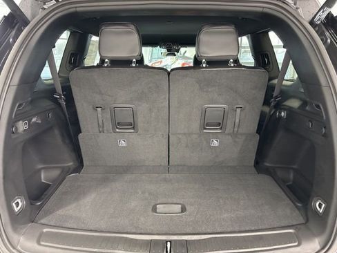 New 2025 Jeep Grand Cherokee L Limited image 12