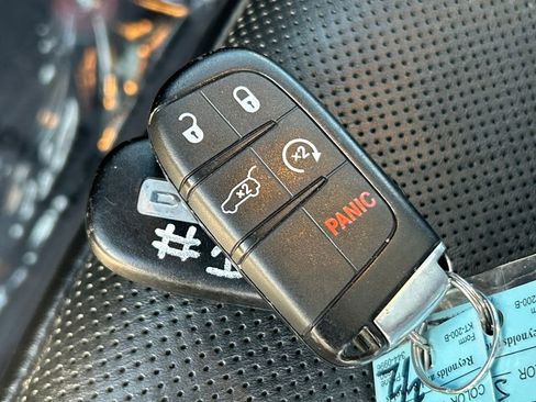 Used 2016 Dodge Durango R/T w/ Trailer Tow Group IV image 35