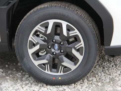 New 2026 Subaru Forester Premium AWD/4WD image 12