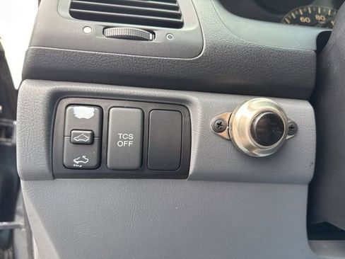 Used 2004 Honda Accord EX image 24