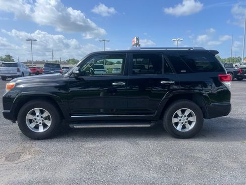 Used 2011 Toyota 4Runner SR5 RWD image 5