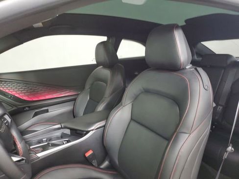 Used 2024 Dodge Charger Daytona R/T w/ Plus Group AWD/4WD image 19